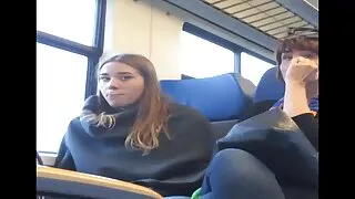 Брюнетка в панчохах займалася гарячим анальним сексом з порно кіно з перекладом вимогливим хлопцем