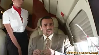 Молоді повії, елегантно смотреть порно фільми онлайн обслуговують жорсткі хлопці
