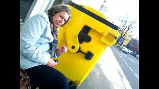 Молоді блондинки насолоджуються подвійним вібратором порно фільми нові у своєму сексі