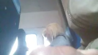 Брюнетка худ порно фільми мастурбує на стільці для анала з хлопцем
